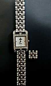 VALENTINO DOMANI with diamond men's wristwatch beautiful goods 