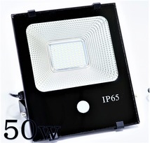 ソーラー充電式LED50W投光器【人感センサー搭載】2段階発光型 IP65_画像3