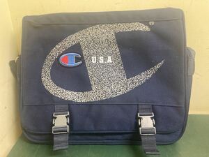 N Champion チャンピオン U.S.A. 鞄　バッグ　ショルダーバッグ　サイズ 39×27×12cm