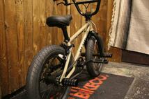 自転車　BMX 14インチ キッズバイク　TNB PLUG 14 FAT MATT SAND BEIGE　即決　送料無料　新品未使用　お子様でも止まるブレーキパッド付き_画像5