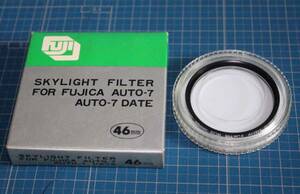 [me997]FUJICA AUTO-7 フィルター スカイライト　46mm　フジ　SKYLIGHT filter フジカ　 　ケース　箱付き