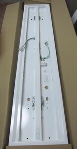 パナソニック LED天井直付照明器具 W=250 FTE980D 未使用品　