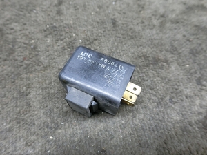 カワサキ ZZ-R400 ZZR ZX400K 前期 純正 リレー Assy ①