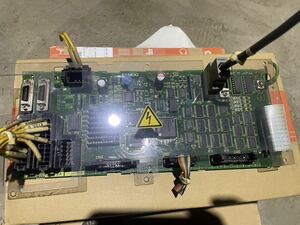 Fanuc A20B-8002-0260 Operator Panel I/O PCB 03A w/Cover+Ribbon Cable ファナックロボット CNC CPUボード　中古現状品　回路基板