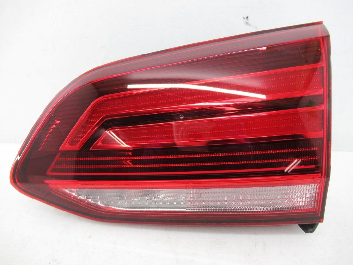 VW ゴルフ ABA-AUCHP 右テールランプ 内側 バックドア側 | www
