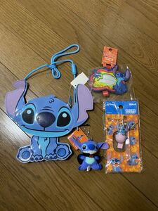 Disney Lilo &amp; Stitch Stitch Pass Case ①