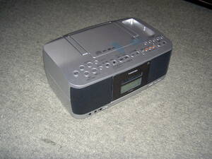 東芝 CDラジオカセットレコーダー ほぼ新品　TY-CDX91　2023年10月19日まで保証あり
