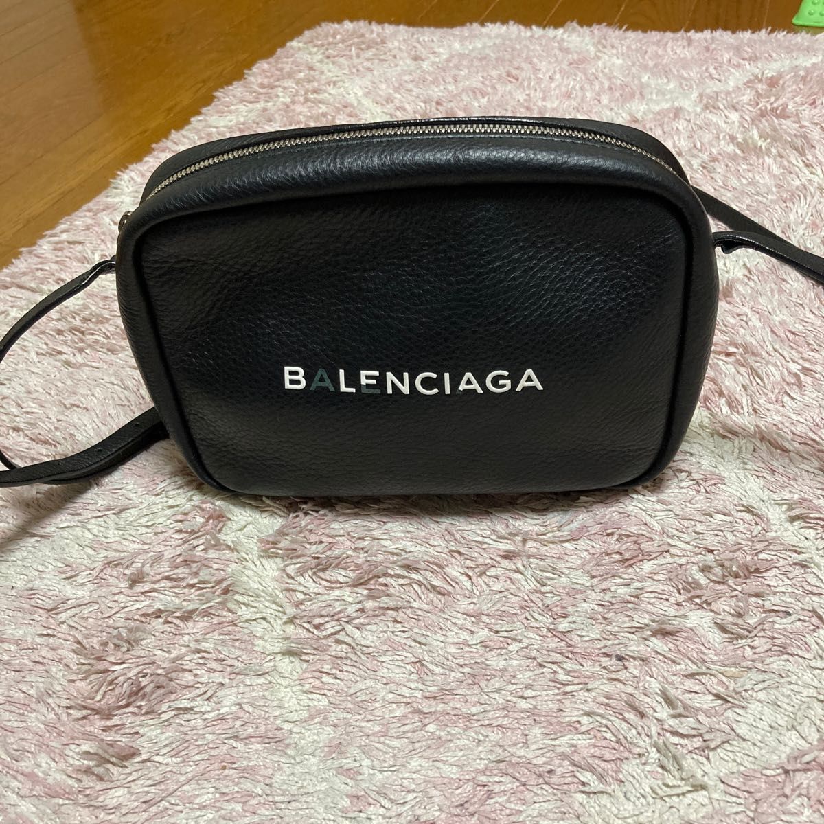 世界的に BALENCIAGA triple S 新品正規 42 黒BALENCIAGA スニーカー
