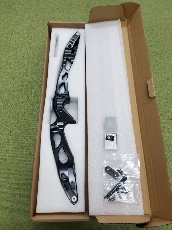 ヤフオク! -「アーチェリー ハンドル」の落札相場・落札価格