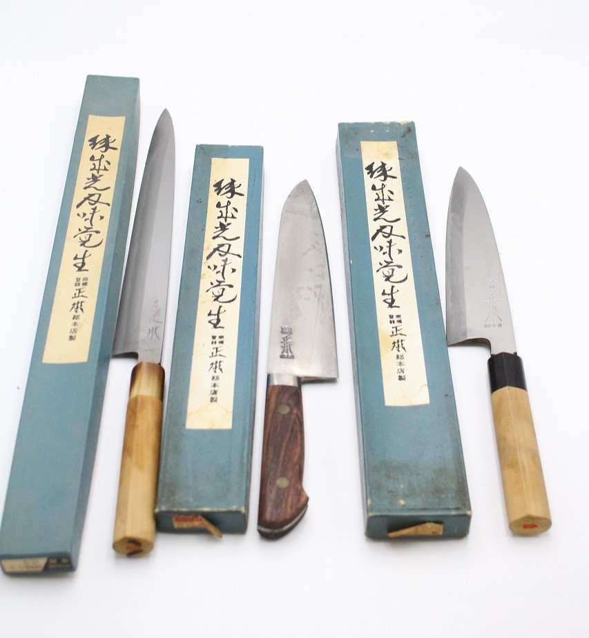 稀有 故伯鳳研ぎ 伯鳳宗良作 山脇刃物 柳 包丁 龍 八角柄 両水牛角 青 ...