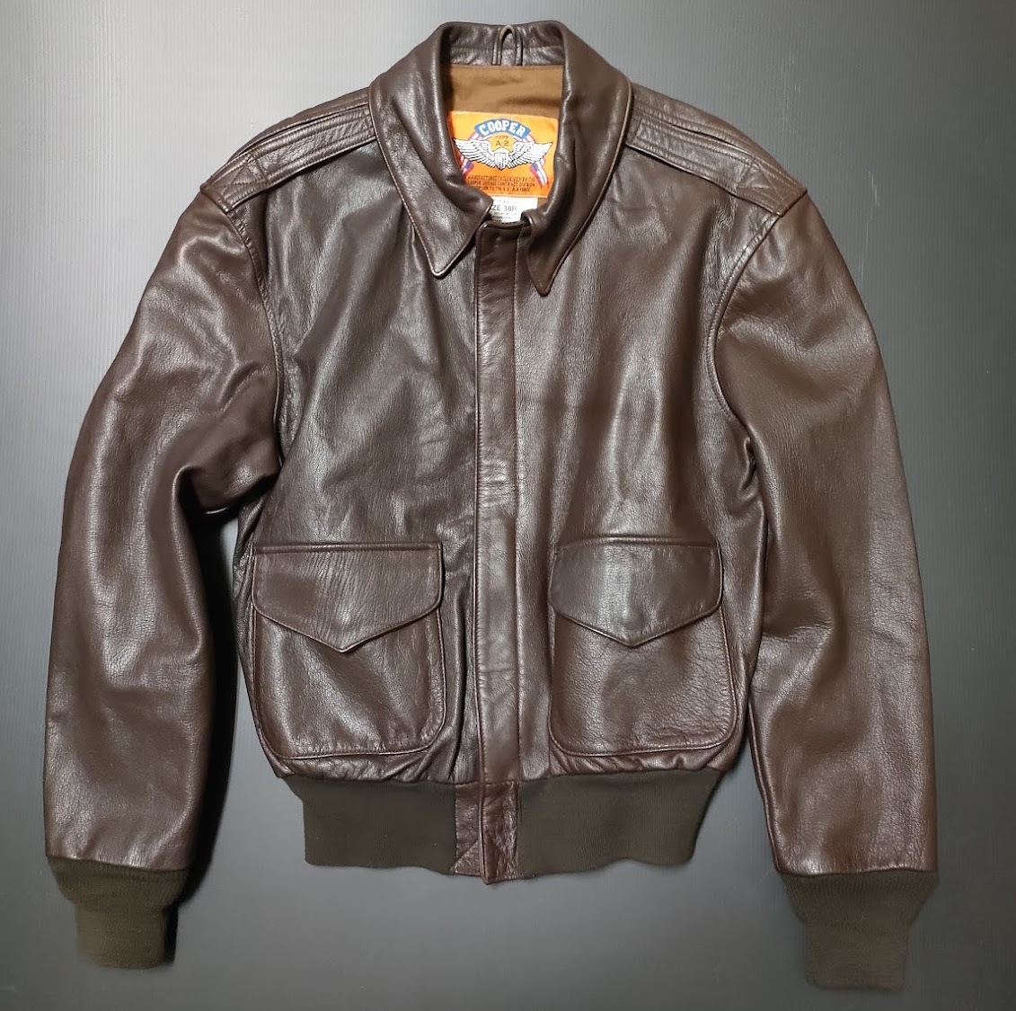 当季大流行 ピンナップガール 美品 国内在庫】 美品 COOPER A-2