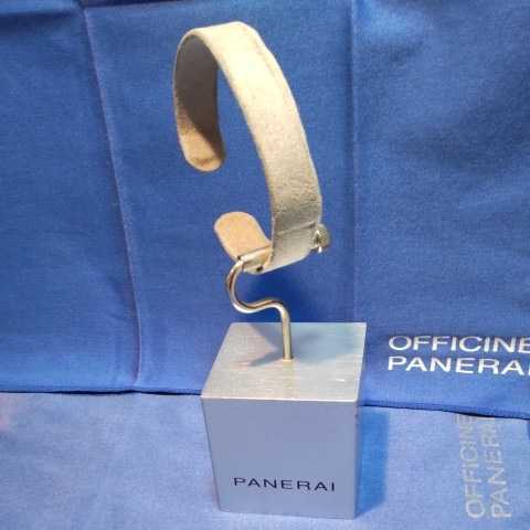 OFFICINE PANERAI オフィチーネ パネライ 時計 台座 陳列 什器 店舗 ディスプレー 飾り 重み 高級感 あり 縦 横 50 MM (中) 高さ50 MM