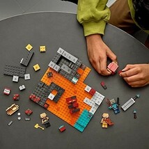 レゴ(LEGO) マインクラフト ネザーの砦 21185 新品 おもちゃ ブロック プレゼント 街づくり 未使用品 男の子 女の子 8歳以上_画像5