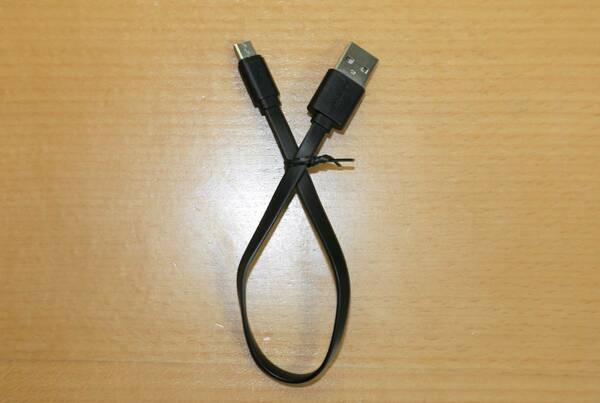 【中古品】USB.A to USB.microBケーブル　0.2ｍ（コネクタ含む端から端まで26㎝） #Ravpower