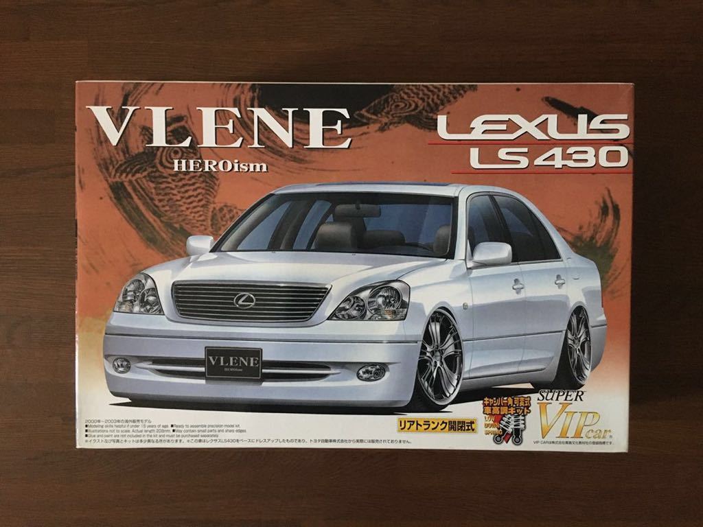 未使用品】 【1/18 UCF30 LS430 レクサス IVY 限定50台 希少カラー
