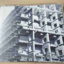 HK037　CD+DVD　ARASHI　CD　１．Breathless　２．Calling_画像2