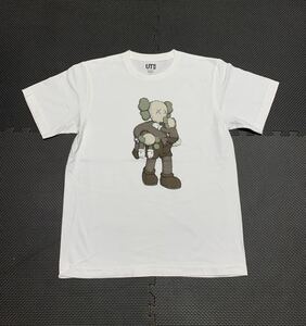 ★UNIQLO　ユニクロ ＫＡＷＳ　カウズ Ｔシャツ