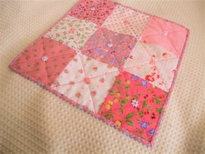 Art hand Auction Immediate decision ♪ Handmade free mat tapestry pink shipping 140 yen, sewing, embroidery, Finished product, others