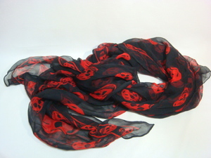  Alexander Mac .-n Skull pattern scarf zefa