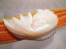【江月】アンティーク・シェル細工 可愛い金魚の帯留め 18g_画像7