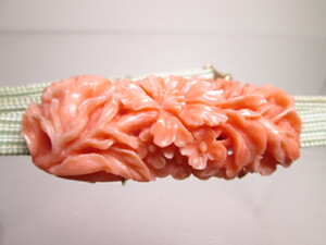 【江月】 アンティーク・小林時計店 K14 本珊瑚花彫刻の帯留め 12g 共ケース付