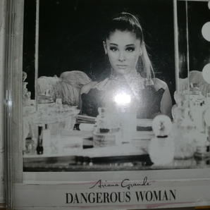 良品日本盤 Ariana Grande [Dangerous Woman][R&B] beyonce nicki minaj justin bieber ne-yo rhiannna alicia keys Lauryn ciara KOMORI
