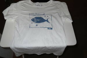 【Tシャツ】 BONO（U2） // ボノのイラスト魚　Sサイズ