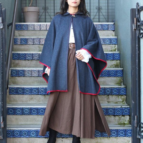 EU VINTAGE PIPING DESIGN WOOL CAPE COAT PONCHO/ヨーロッパ古着パイピングデザインウールケープコートポンチョ