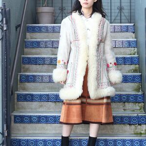 *SPECIAL ITEM* 70's USA VINTAGE EMBROIDERY DESIGN MOUTON COAT/70年代アメリカ古着刺繍デザインムートンコート