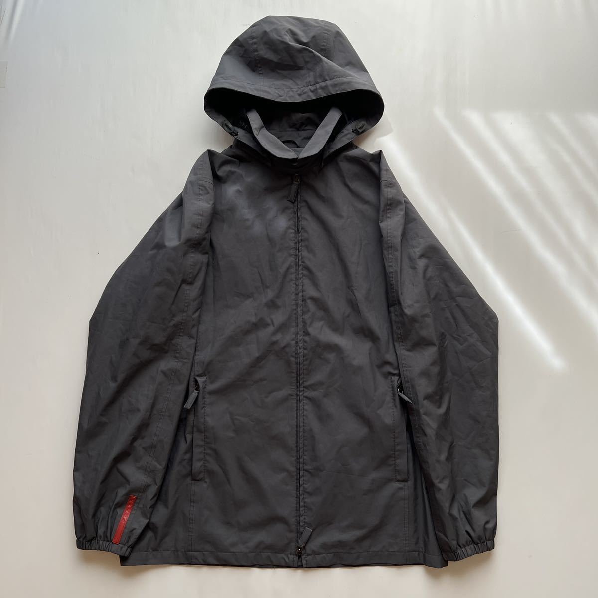 プラダ ゴアテックス ジャケットの値段と価格推移は?|19件の売買情報 プラダ ゴアテックス ジャケットの値段と価格推移は?|19件の売買情報