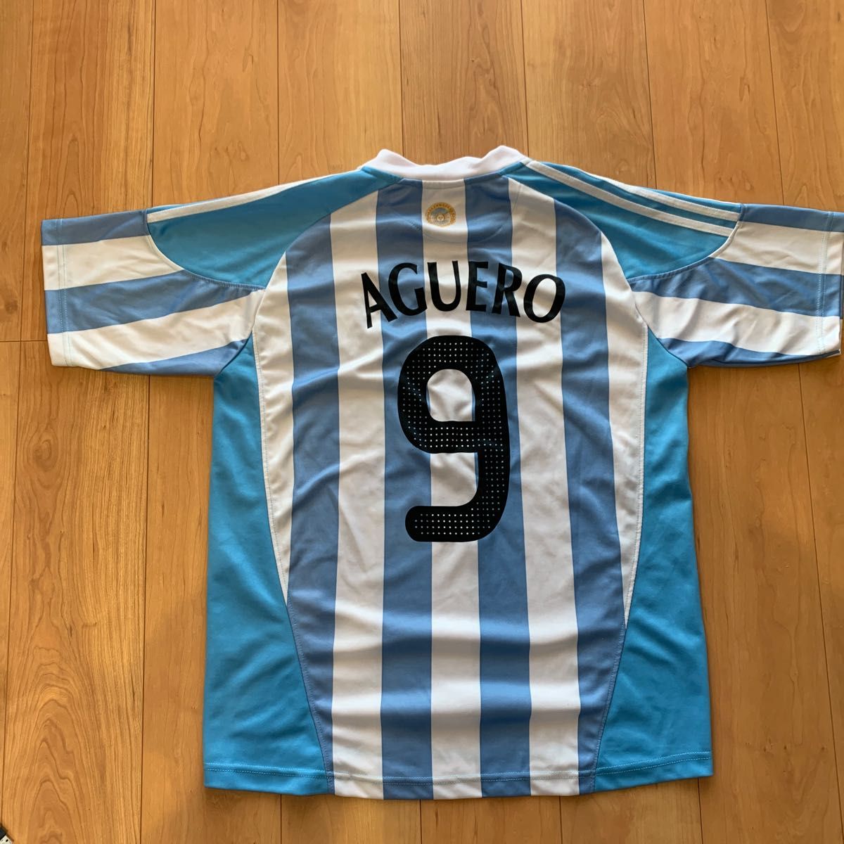 アルゼンチン代表メッシユニフォーム公式ショップで買ったレプリカ品