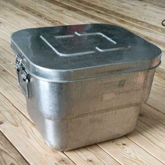 ヤフオク! -「給食 アルミ ケース」の落札相場・落札価格