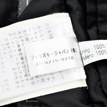 別格のカシミヤ100%◎!!! フェラガモ 定価66万 贅を極めたトロトロの世界最高峰カシミヤ100%！極艶ブラック◎ 至極のチェスターコート 50_画像10