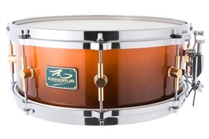 The Maple 5.5x14 Snare Drum Camel Fade LQ