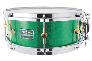 The Maple 5.5x14 Snare Drum Green Spkl