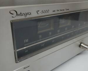  retro audio that time thing *ONKYO Onkyo corporation *Integra Integra FM/AM stereo tuner *MODEL T-5000 *MADE IN JAPAN