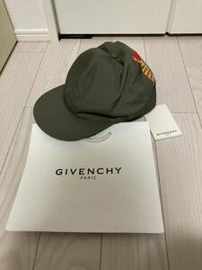 パリ購入新品未使用GivenchyジバンシイキャップジバンシーBALENCIAGAバレンシアガグッチ GUCCI PRADAプラダ帽子ハットシュプリームsupreme