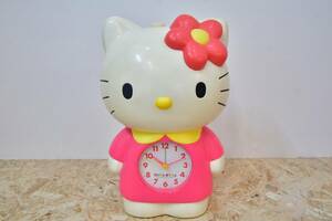 レトロ　1997年　日本製　サンリオ　大きな目覚まし時計　Hello Kitty ハローキティ　キティちゃん　高さ31cm　即決