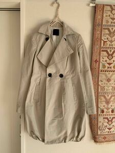 PINKO trench coat spring coat pin ko Italy beige light gray outer coat ba Rune Silhouette S smaller 