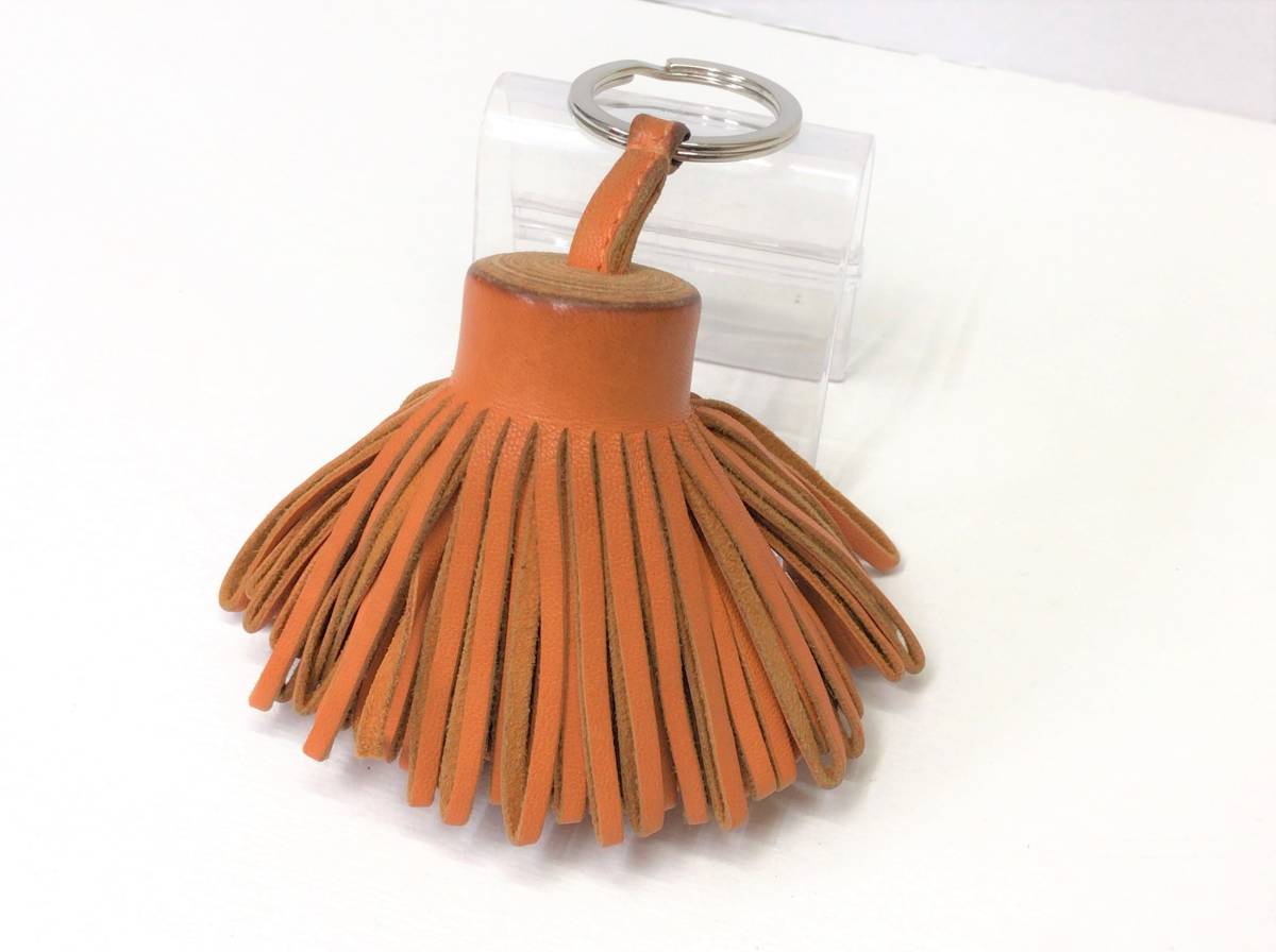 直送商品 【美品】エルメス カルメンウノドス キーホルダー オレンジ