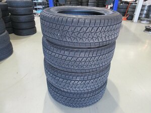 ◇17インチ・スタッドレスタイヤ / ブリヂストン ブリザック DM-V2 / 225/65R17 102Q / 4本 / 中古 / 2017年製造