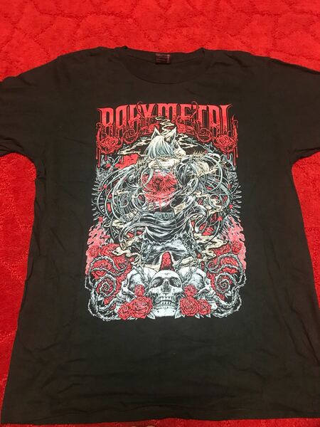 美品 Mサイズ BABYMETAL CALIFORNIA METAL FOX TURN BACK ver. TEE Tシャツ 666