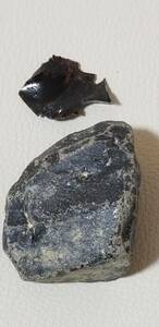 【鉱物】盆栽などの飾り石にも…北海道産の十勝石（黒曜石・Obsidian・オブシディアン）2個です。