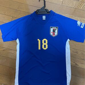 日本代表 2022 オフィシャル KIRIN×サッカー日本代表 プレーヤーズ Tシャツ 三笘薫 Mサイズ