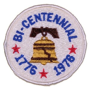 JA29 70s BI-CENTENNIAL 1776-1976 丸形 ワッペン パッチ ロゴ エンブレム アメリカ 米国 USA 輸入雑貨