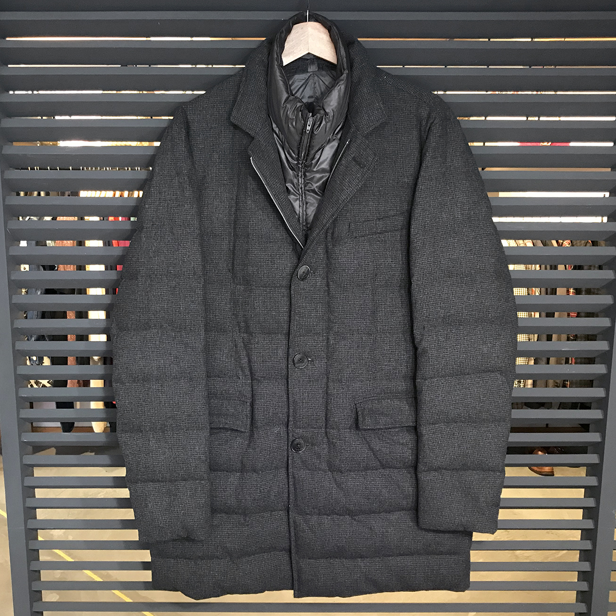 超美品】ヘルノ ダウンジャケット チャコールグレー PI0149U-M01