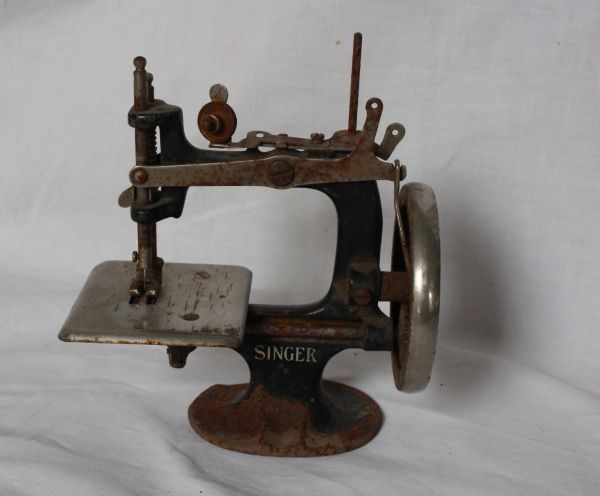 ヤフオク! -「singer トイミシン」の落札相場・落札価格