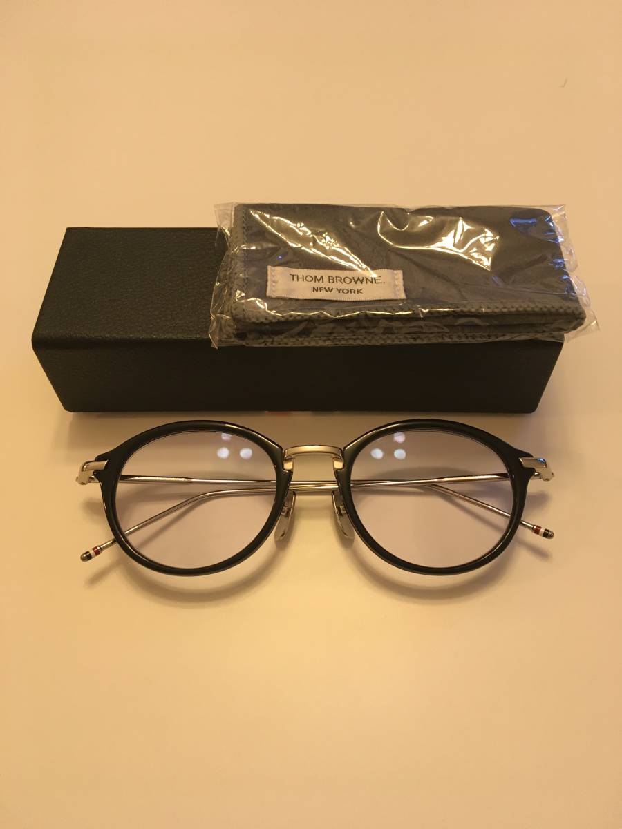 ヤフオク! -「thom browne サングラス」の落札相場・落札価格