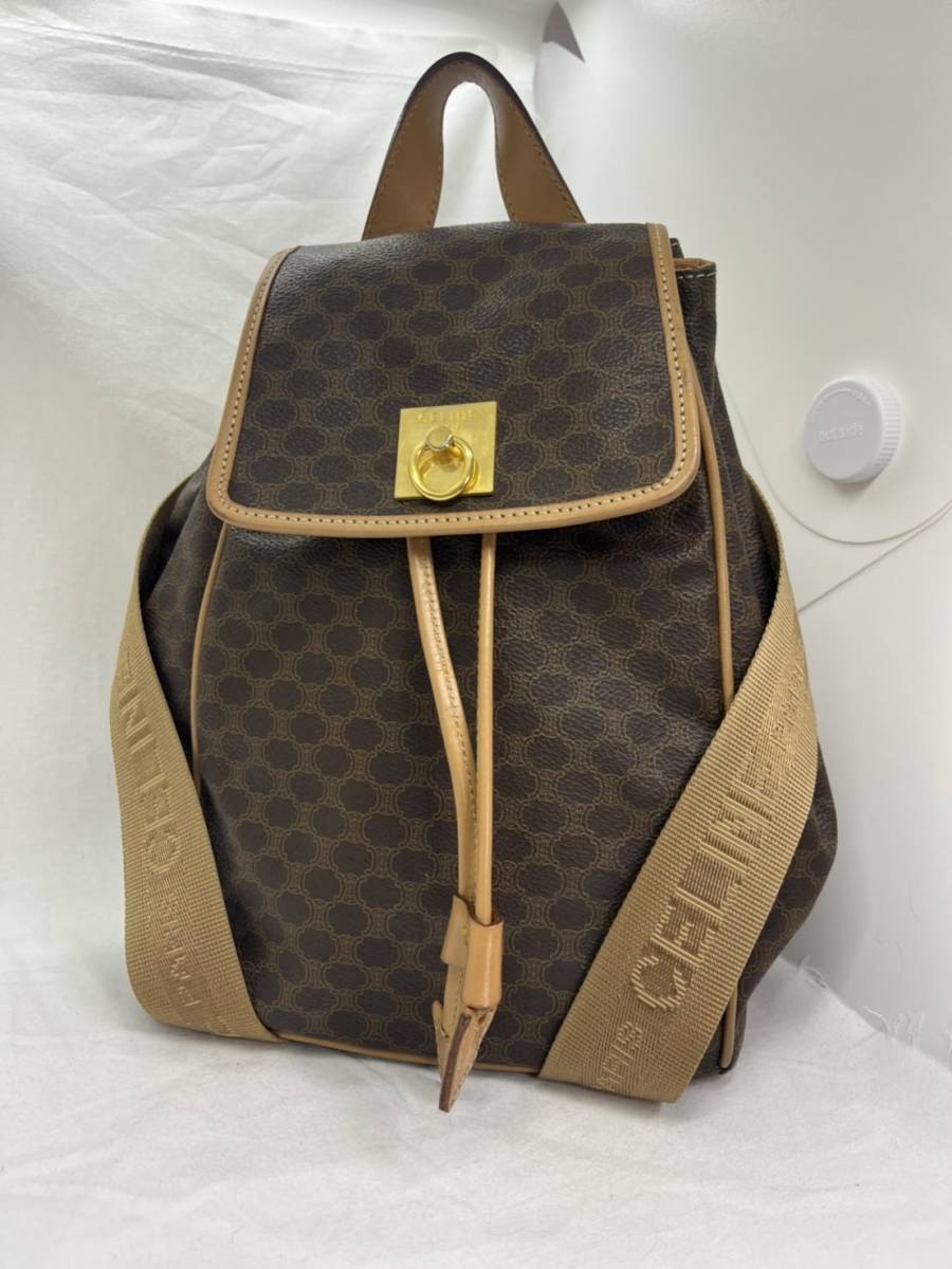 ヤフオク! -「(celine セリーヌ) リュック」の落札相場・落札価格
