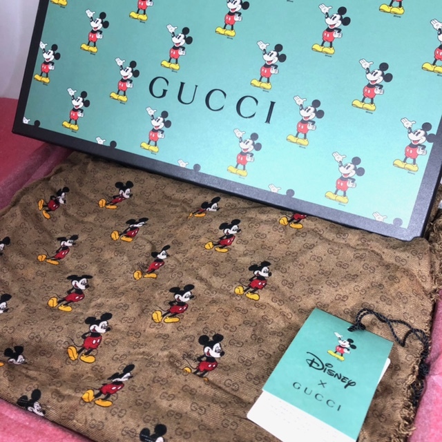 新品】完売 ☆ファリエロサルティ☆Disney ミッキーマウス ストール